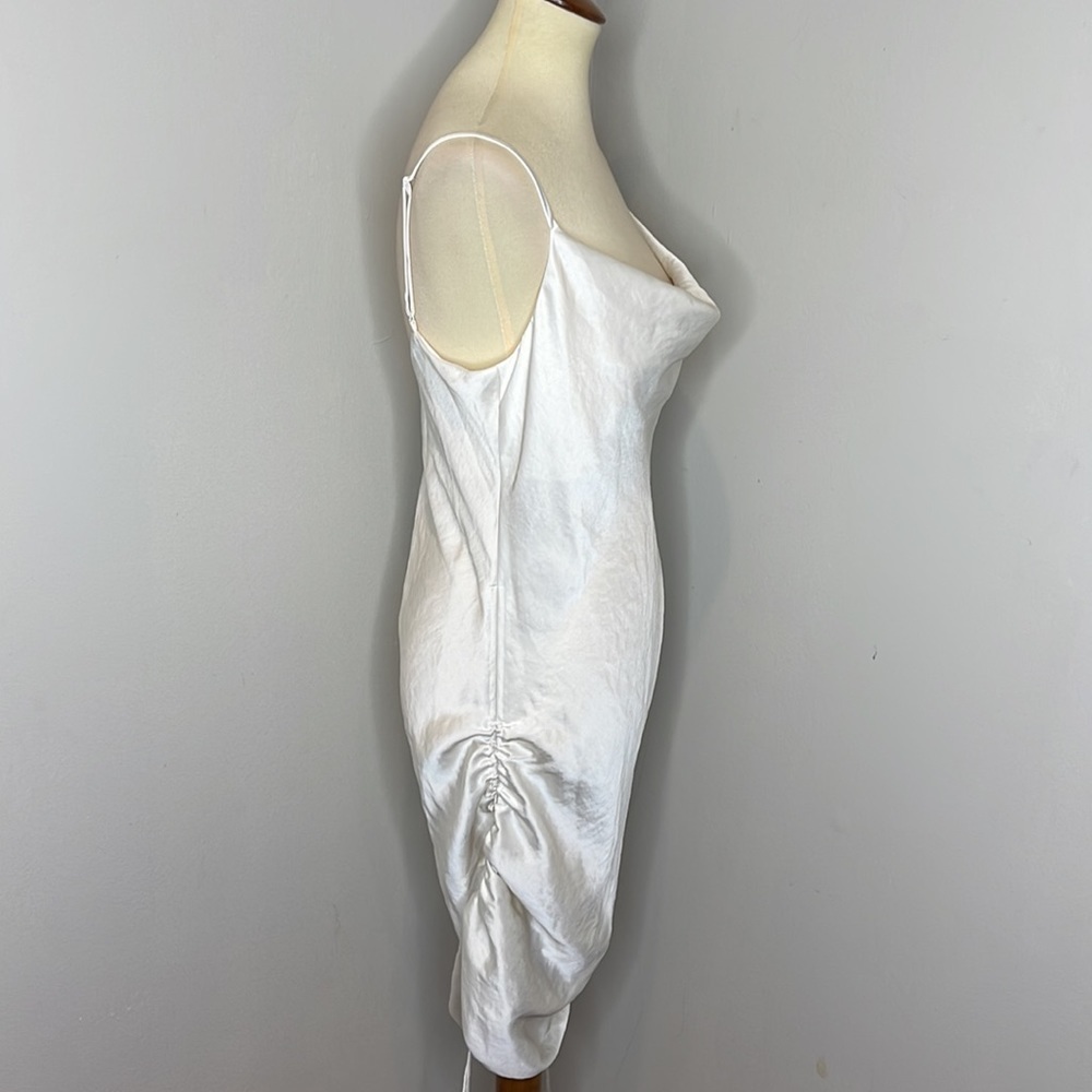 Wilfred Only Ruched Slip‎ Cream Dress - Picture 4 of 9